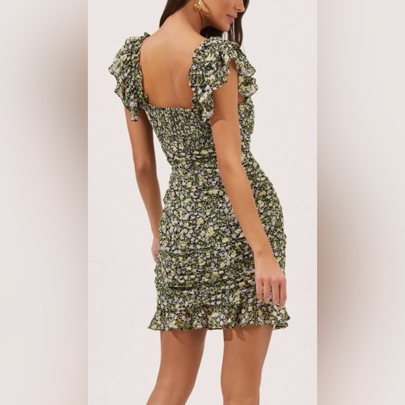 NWOT Astr Green Floral Mini Dress - Picture 2 of 9